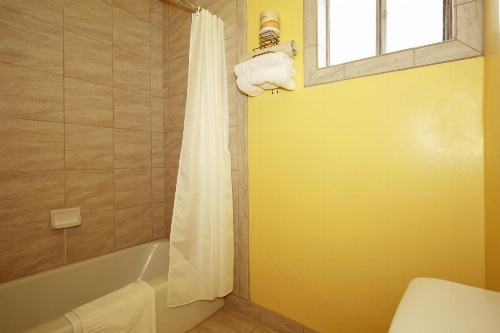 Regency Inn image 2