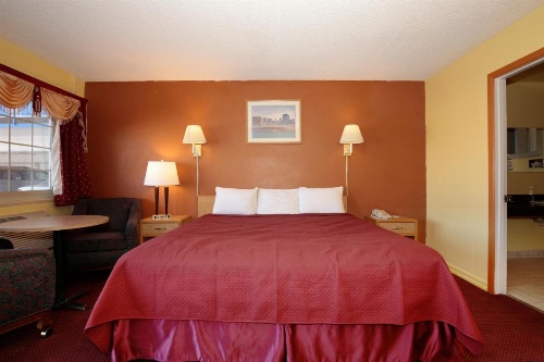 Regency Inn image 9